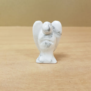 Howlite Angel (approx. 4x3cm)
