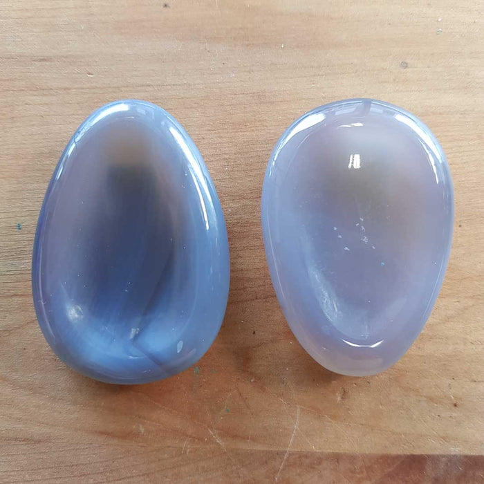 Agate Worry Stone. (assorted approx. 5x3.5cm)