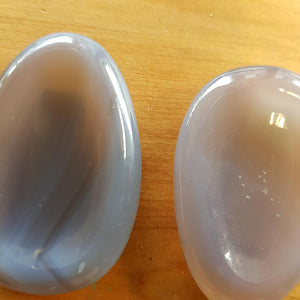 Agate Worry Stone. (assorted approx. 5x3.5cm)