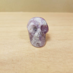 Amethyst Skull (approx. 2.5x2.5x4cm)