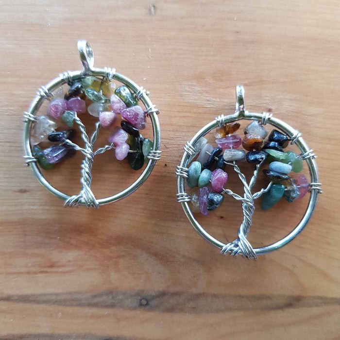 Tourmaline Mix Tree of Life Pendant (assorted approx. 3cm diameter silver metal)