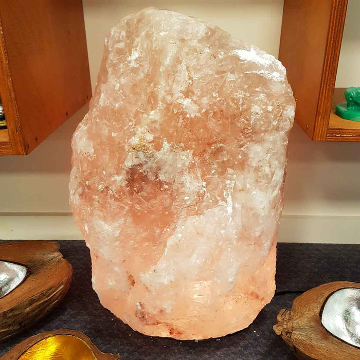 Himalayan Salt Lamp (assorted. approx. 35-40 kilos)