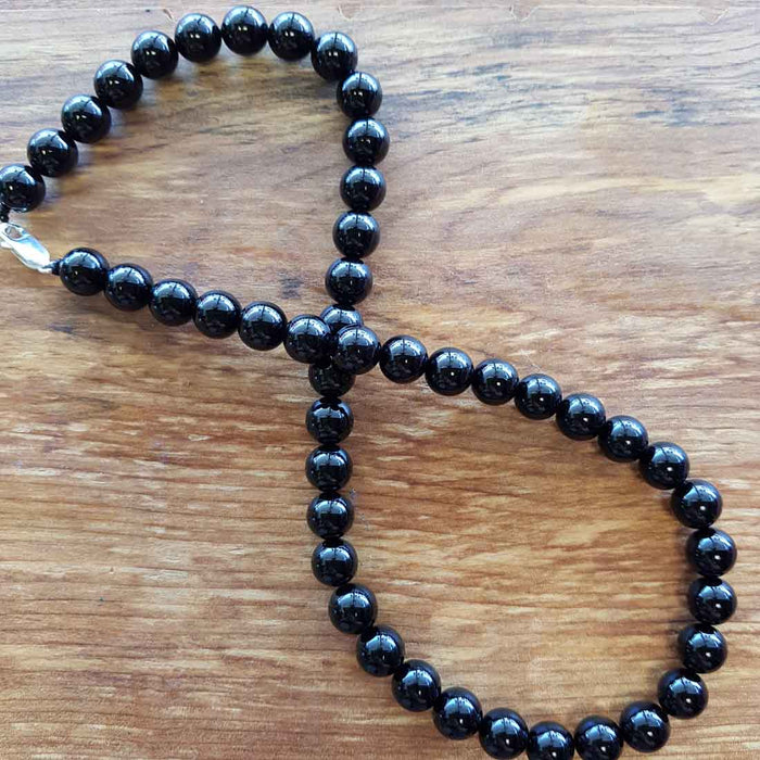 Black Onyx Ball Necklace (beads 10mm)