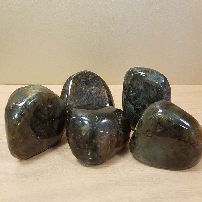 Labraodorite Free Form (assorted approx. 6x4x7cm)