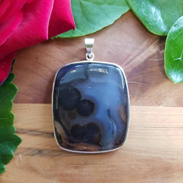 Agate Rectangular Pendant set in Sterling Silver.