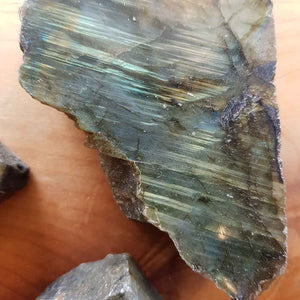 Labradorite Partially Polished Slab (assorted. approx. 5-10.5x3.6-5.6x1.5-3.1cm)