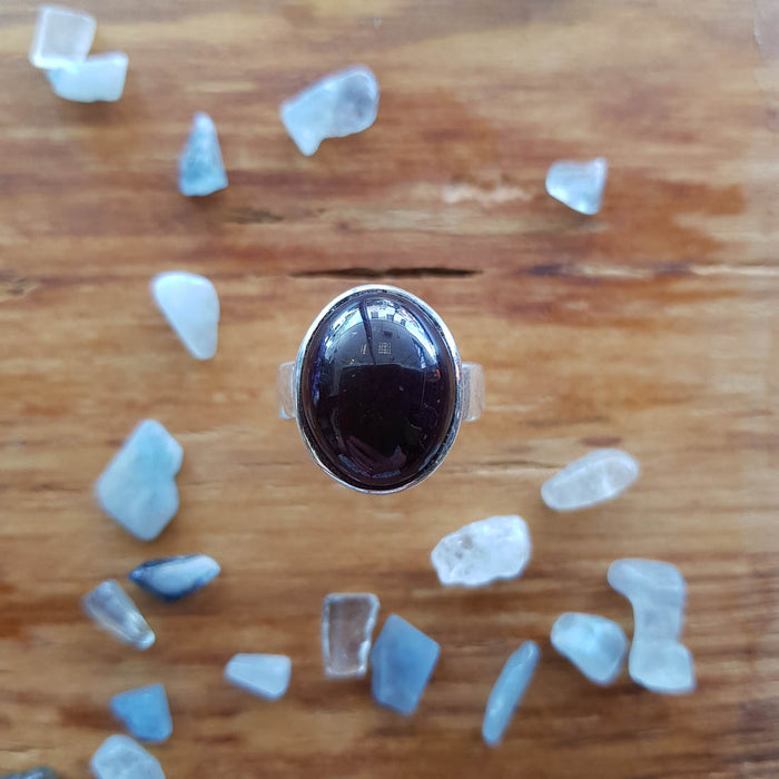 Star Garnet Ring set in Sterling Silver.