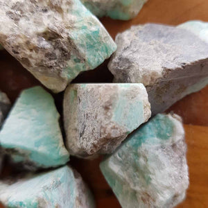 Amazonite Rough Rock (assorted. approx. 2.5-5x1.7-3.2cm)