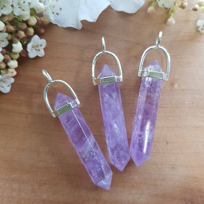 Amethyst Point Pendant (assorted. silver metal)