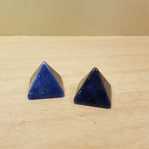 Sodalite Pyramid