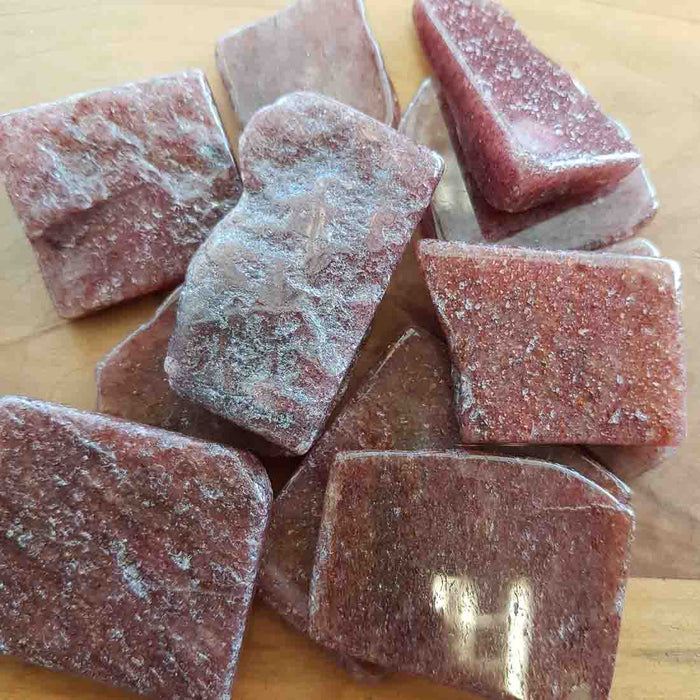 Strawberry Quartz Polished Slab. (assort. approx. 3x4-5cm)