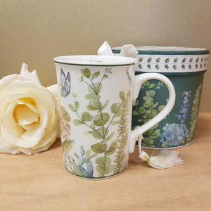 Hydrangea Mug in Beautiful Gift Box