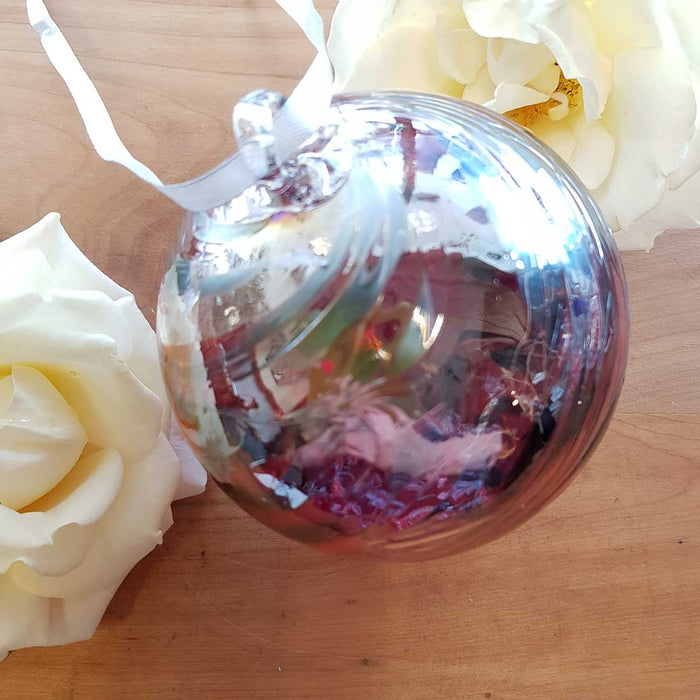 Shades of Ruby Friendship Ball (approx. 10cm glass)