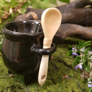 Witches Cauldron Egg Cup & Spoon. (approx. 9x8x4.5cm)