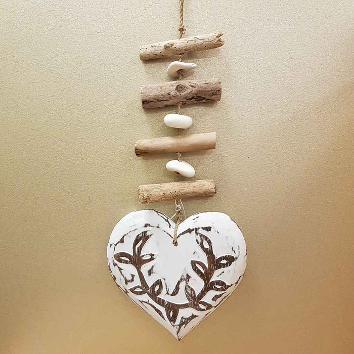 Hanging Whitewash Heart with Driftwood (approx. 33x16cm)