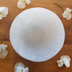 Selenite Dish. (assorted.  approx. 5.5x10.5cm)