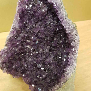 Amethyst Cluster Standing. (approx. 12x14x10cm)