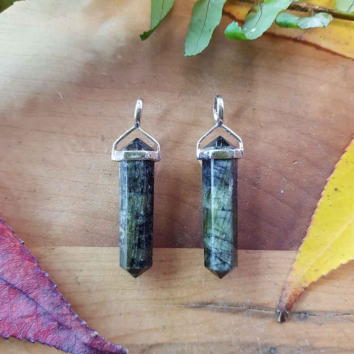 Green Tourmaline Point Pendant. (sterling silver)