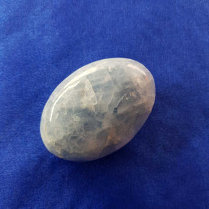Blue Calcite Palm Stone (approx. 9x6x3cm)
