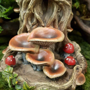 Oak King with Toadstools Backflow Incense Burner. (approx. 18x14x12cm)