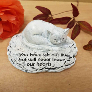You Have Left Our Lives Cat Memorial. (approx. 4x10x8cm)