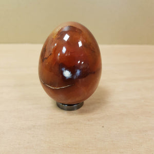 Carnelian Egg. (approx. 6x4.5cm)
