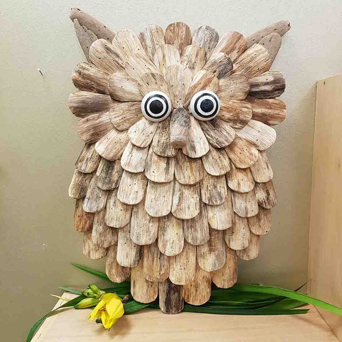 Driftwood Owl (approx. 50x36x6cm)