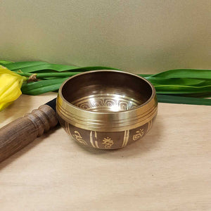 Buddha Eye Singing Bowl. (approx. 10.5cm diameter)