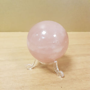 Rose Quartz Sphere. (approx. 5.5x5.5cm)