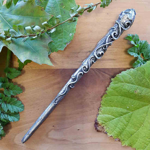 Sorcerer's Wand with Stone. (approx 24cm long)