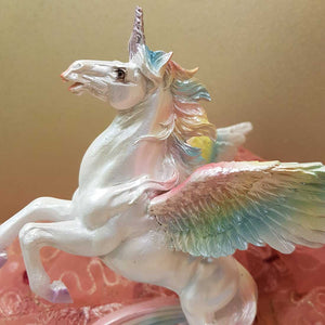 Unicorn with Rainbow (approx. 20x16x14cm)