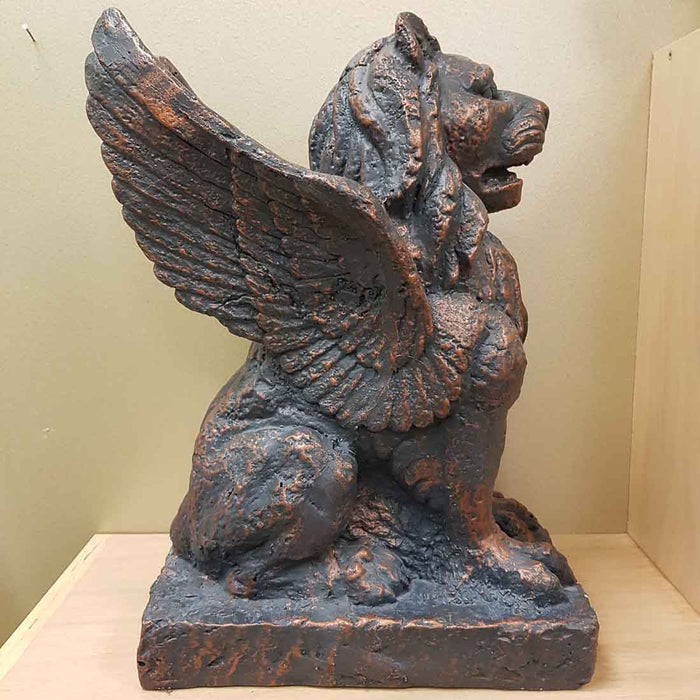 Bronze Look Winged Lion (approx. 39x19x30cm)