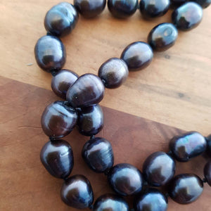 Black Fresh Water Pearl Necklace (10mm)