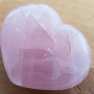 Rose Quartz Heart (approx. 8.5x10.5x3.5cm)