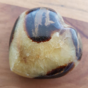 Septarian Heart (approx. 6x6x3cm)