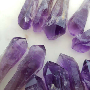 Amethyst Cathedral Natural Point (assorted. approx. 6-8x1.5-2.5cm)