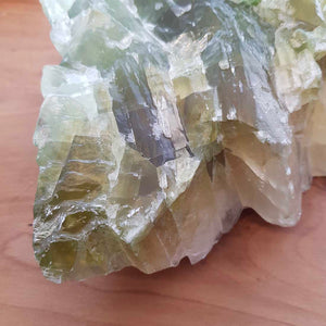 Green Calcite Rough Specimen (shiney. approx. 18.5x19x9cm)