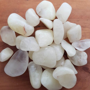 Sulphur Quartz Tumble (assorted)