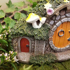 Fairy Garden House with Tree (LED lights approx. 15x18.8x:9.8cm)