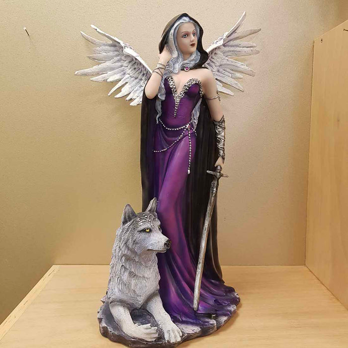 Purple Angel & Her Wolf (approx. 47.5x30x28cm)