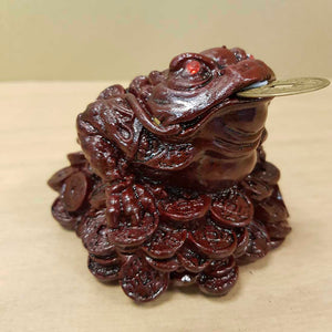 Red Feng Shui Frog (approx. 10x9cm)