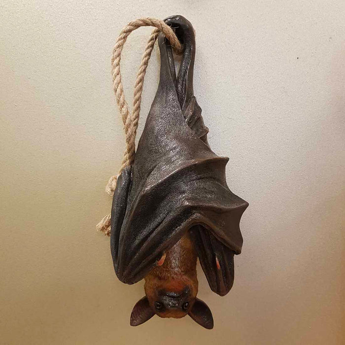 Hanging Bat (approx. 35x15x13cm)