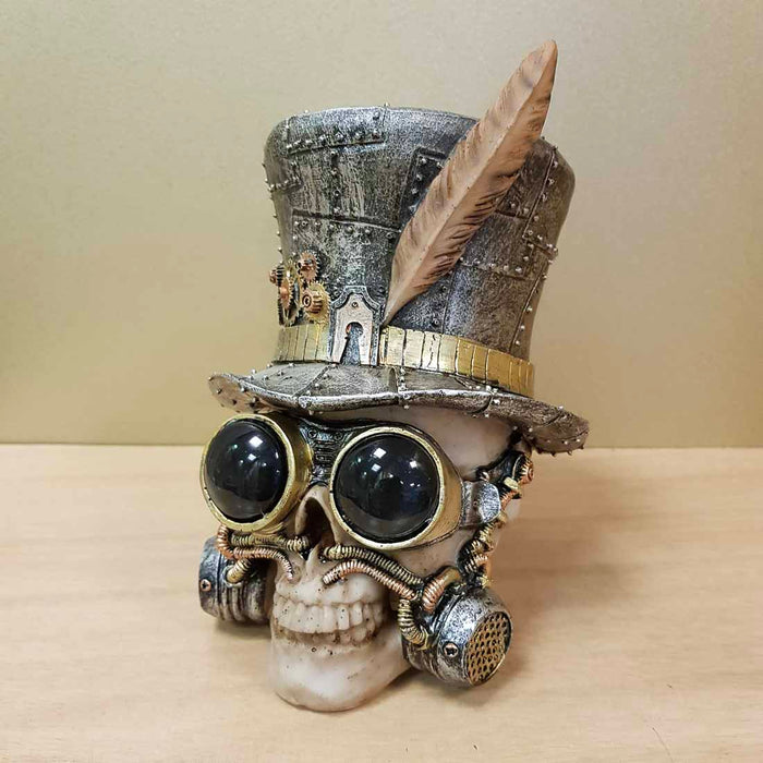 Steampunk SKull with Goggles (approx. 18.5x17cm)