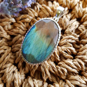 Labradorite Faceted Oval Pendant set in Sterling Silver