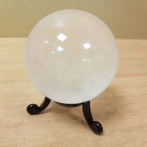 Clear Quartz Sphere (approx. 6x6cm)