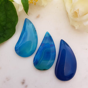 Blue Dyed Agate Pendant