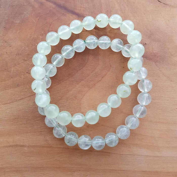 Prehnite Bracelet (assorted. approx. 8mm round beads)