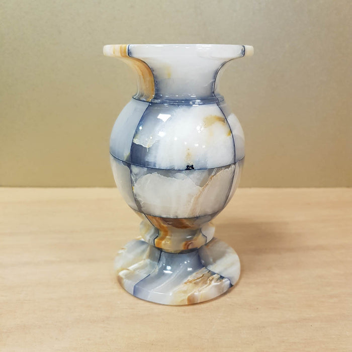 Banded Calcite aka marble onyx Vase (approx. 12.5x7.5xcm)