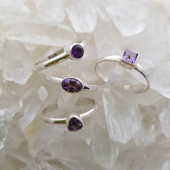 Amethyst Ring (assorted. sterling silver)