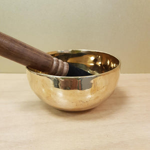 Hand Beaten Singing Bowl (approx. 13.5cm Diameter)